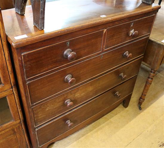 Mahogany chest of drawers